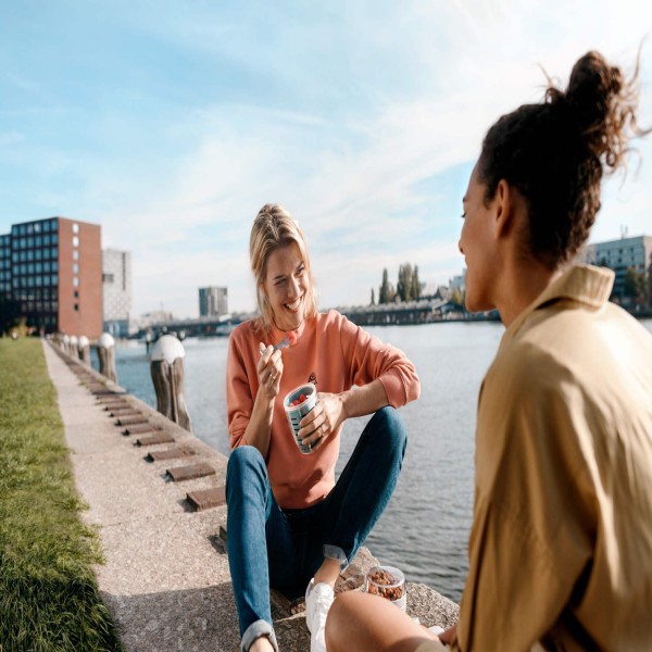 Aufbewahrungsbecher für Unterwegs von Mepal!