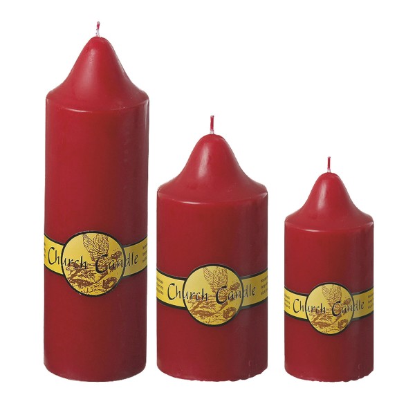 Adventskerzen in Rot