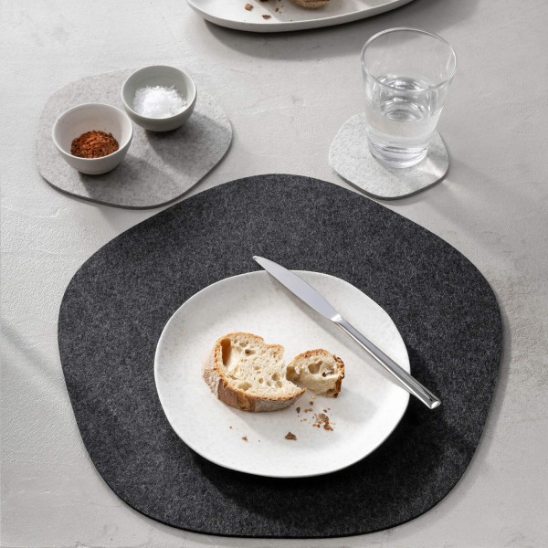 Filz-Untersetzer "Pebble" - 12 cm (Dunkelgrau/Graphit) von HEY-SIGN