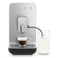 smeg Kaffeevollautomat mit Milchfunktion (Schwarz) 