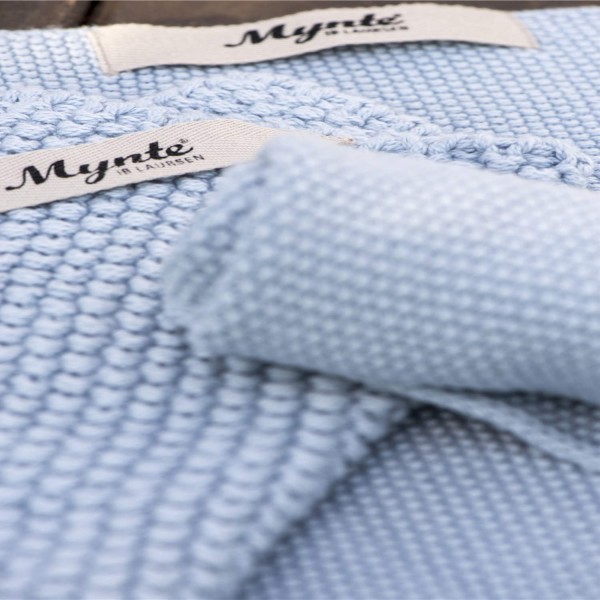 blauer, gestrickter Topflappen von Ib Laursen "Mynte".