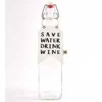 Flaschenanhänger "Save Water drink wine" von Good old friends.