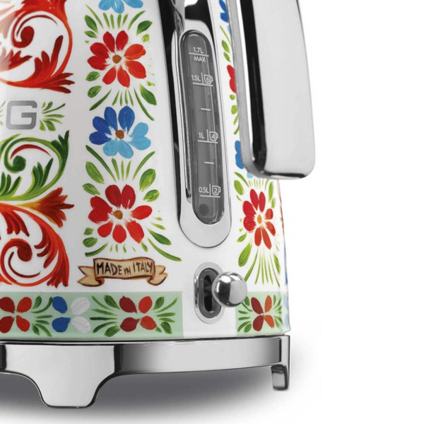 Wasserkocher "Sicily is my Love" von Dolce und Gabbana by smeg