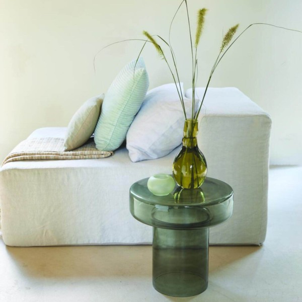 Glas-Vase "Quirky A" (Grün) von Urban Nature Culture