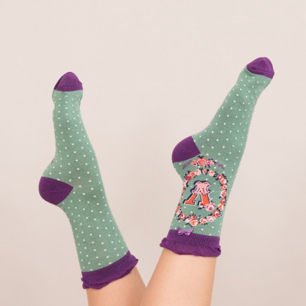 Powder Damen Socken "A-Z" - Buchstabe V