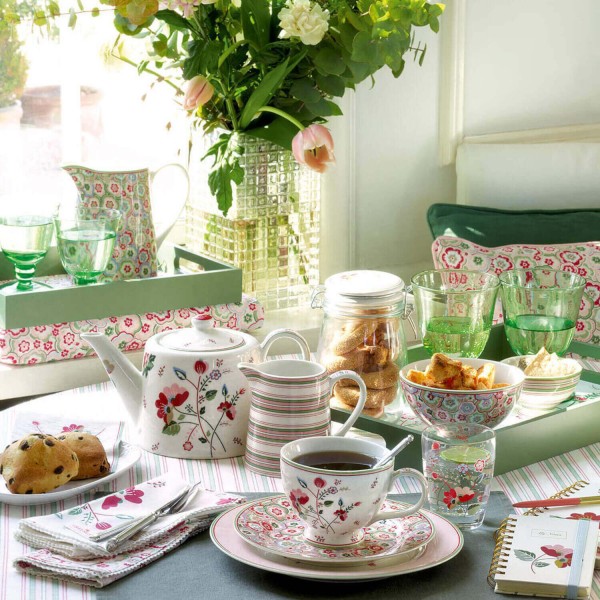 GreenGate Tischdecke "Selma" - 100x100 cm (Pale Pink)