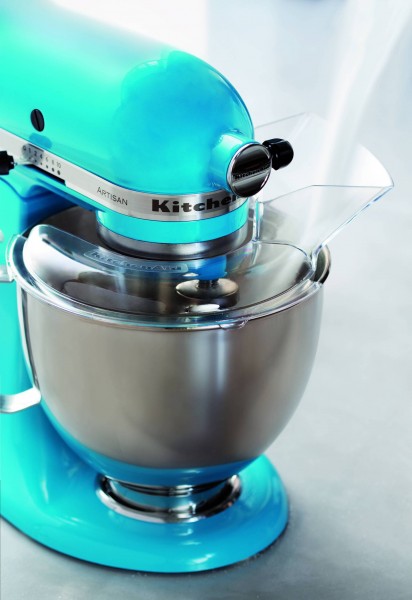 Edelstahlschüssel von KitchenAid mit praktischem Henkel