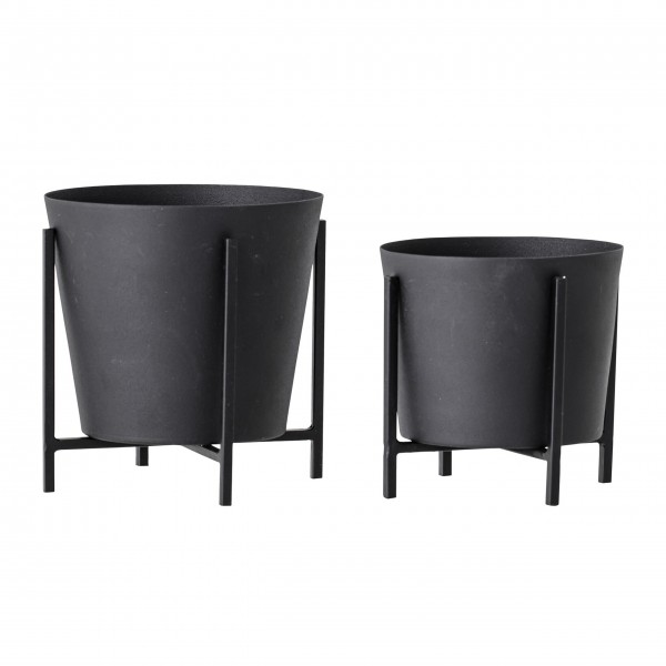 Praktischer Blumentopf aus der neuen Bloomingville Kollektion