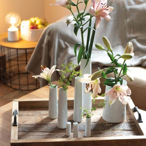 Vase mit Text "LIVING - Raumpoesie" - 23 cm (Weiß) von räder Design