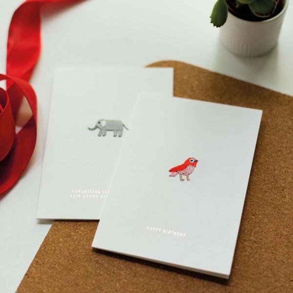 Bunte Stickereikarte "Happy Birthday" (Weiß/Rot) von räder Design