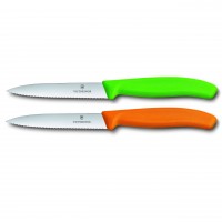 VICTORINOX "SwissClassic" 2er-Set Gemüsemesser Mittelspitz Wellenschliff (Grün / Orange) 10 cm