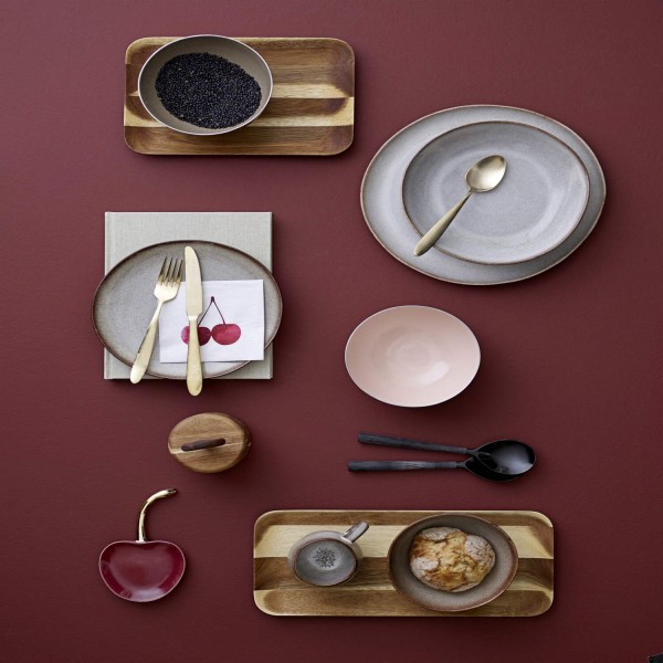Hochwertiges Holztablett von Bloomingville