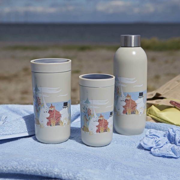 Liebevolle Trinkflasche aus der neuen Moomin Kollektion von Stelton