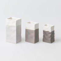 Mini-Vase "Porzellantüte" im 3er-Set - 11x5,5x10 cm (Grau) von räder Design