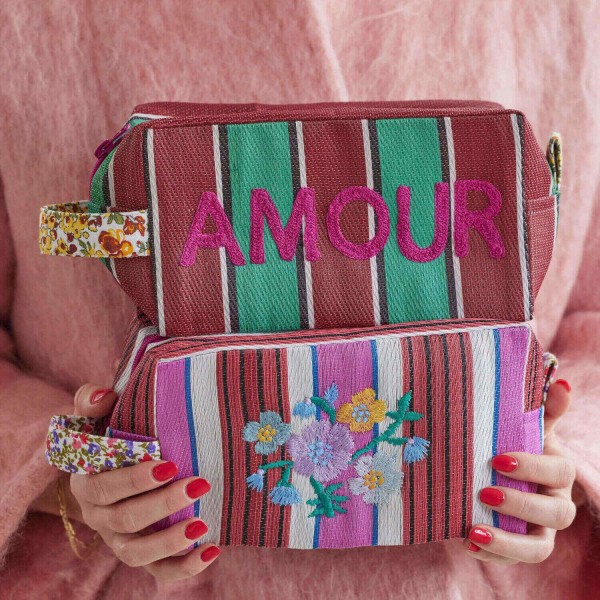 rice Beuteltasche aus recyceltem Plastik "Flower" - L (Bunt)